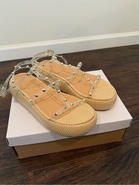 Jessica Simpson Clear Studded Espadrille Platform Sandals in Natural
